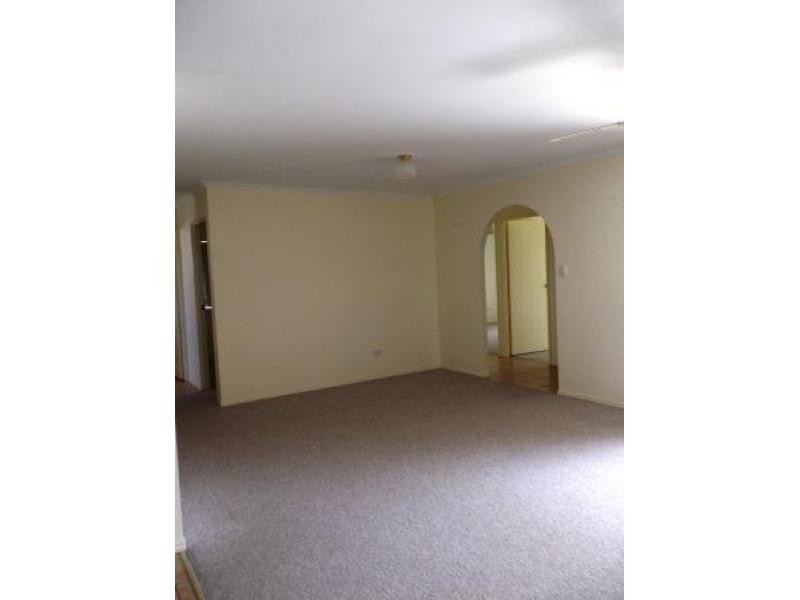 214 Pulgul St, Urangan QLD 4655