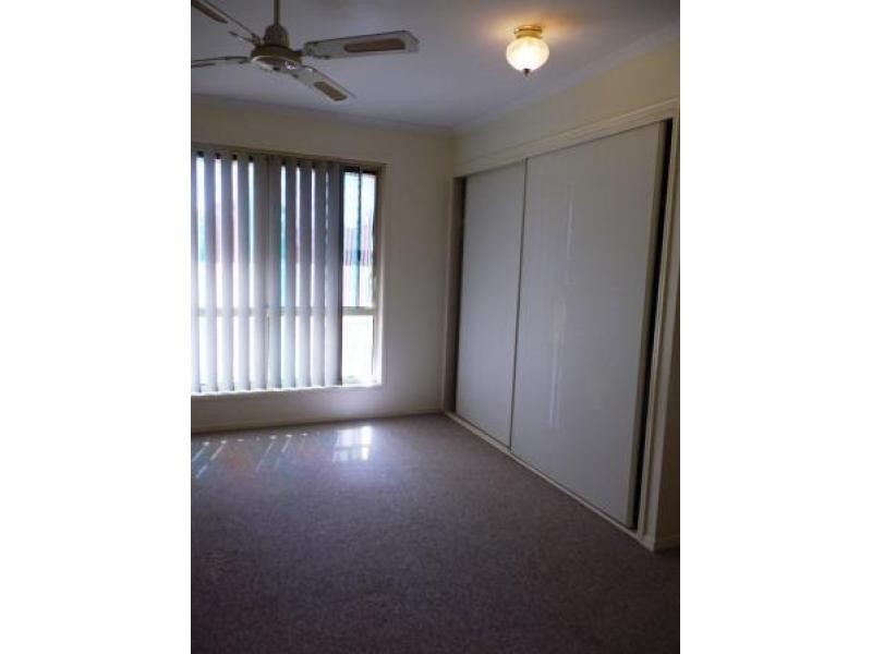 214 Pulgul St, Urangan QLD 4655