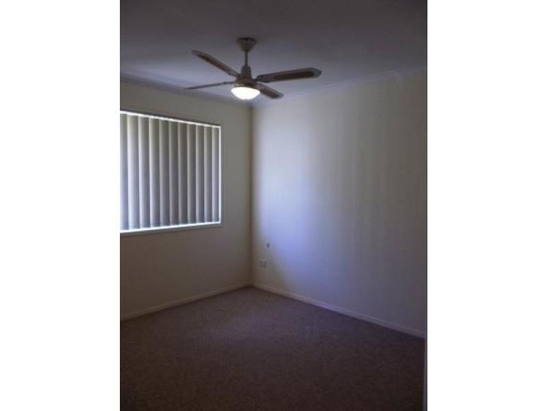 214 Pulgul St, Urangan QLD 4655