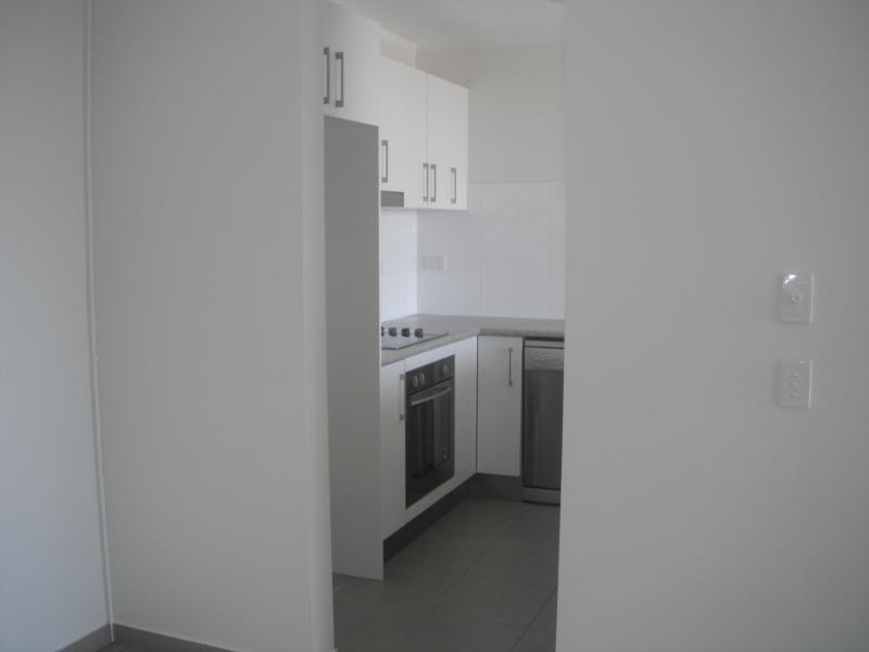 13 FAIRWAY DRIVE, Clear Island Waters QLD 4226