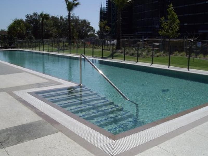 323 Bayview Street Bayview Street, Hollywell QLD 4216