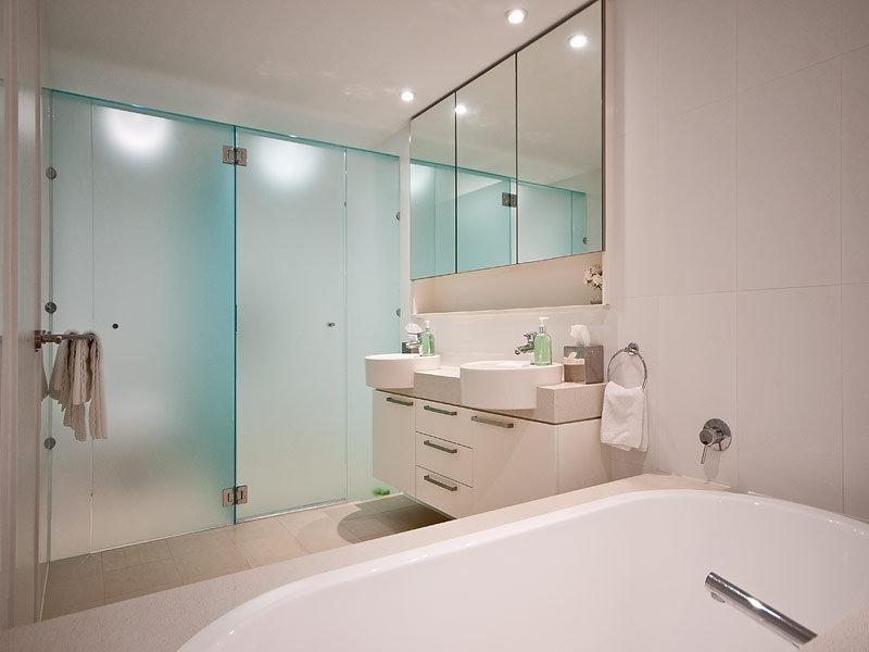 323 Bayview Street Bayview Street, Hollywell QLD 4216