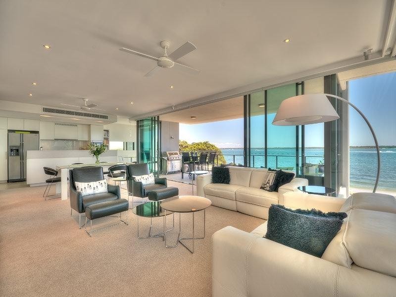 323 Bayview Street Bayview Street, Hollywell QLD 4216