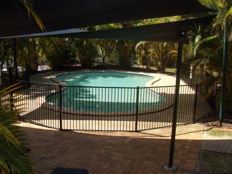 3 Arundel Drive, Arundel QLD 4214