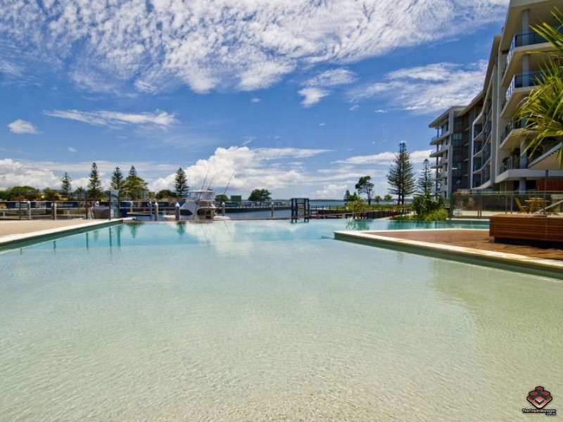 323 Bayview Street, Paradise Point QLD 4216