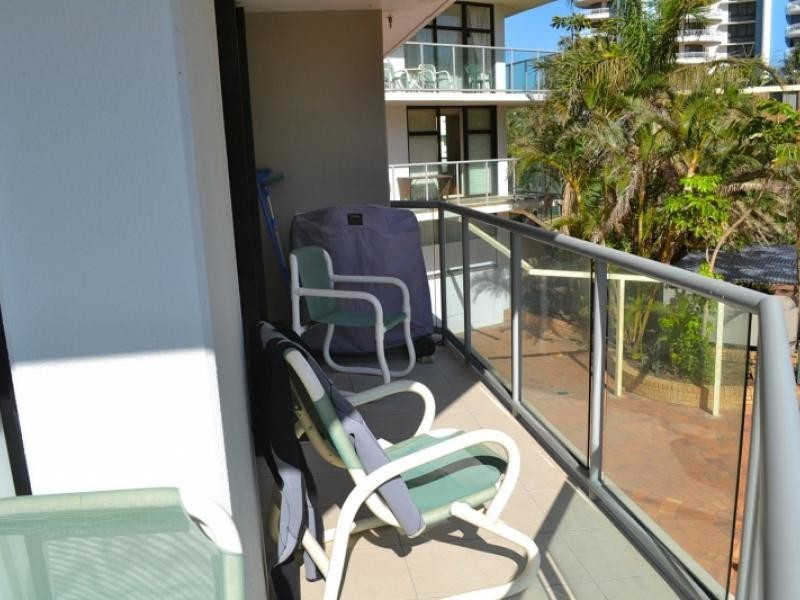 1 Clifford, Surfers Paradise QLD 4217