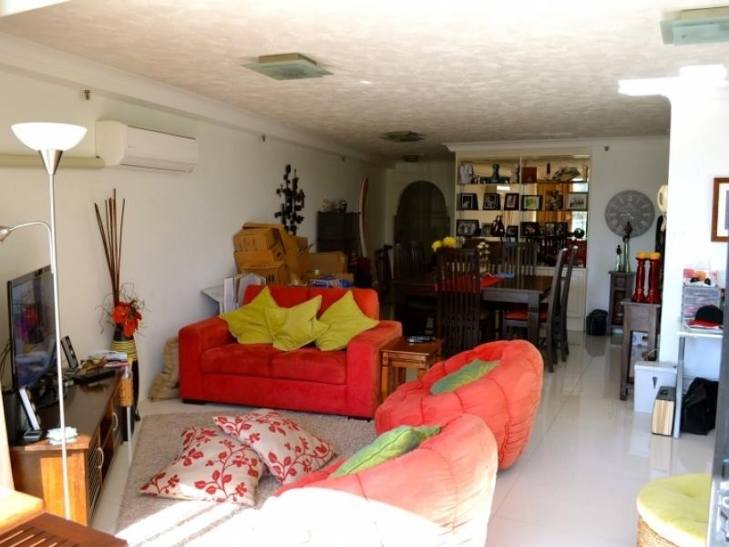 1 Clifford, Surfers Paradise QLD 4217