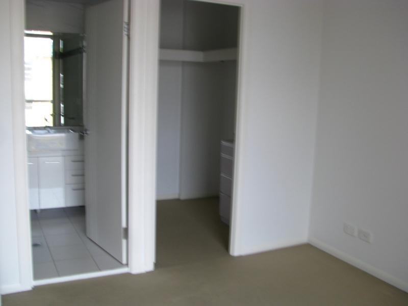 47 Dunmore Terrace, Auchenflower QLD 4066