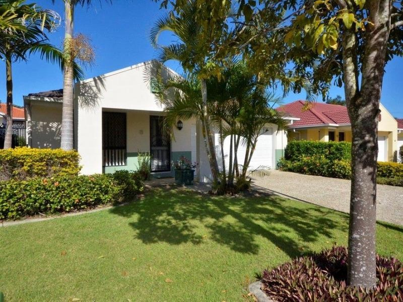 110 Scrub Rd, Carindale QLD 4152