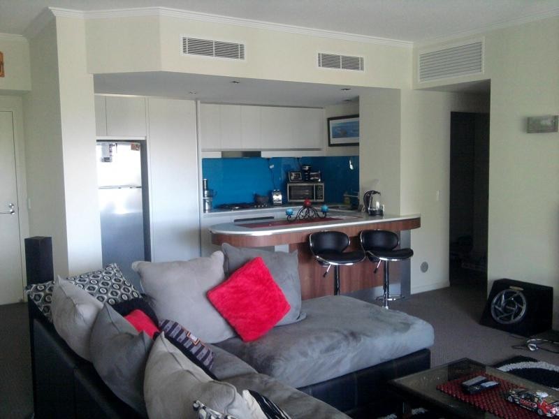 28 Bayview Street, Runaway Bay QLD 4216