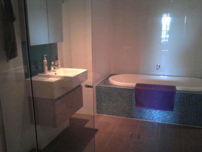 28 Bayview Street, Runaway Bay QLD 4216