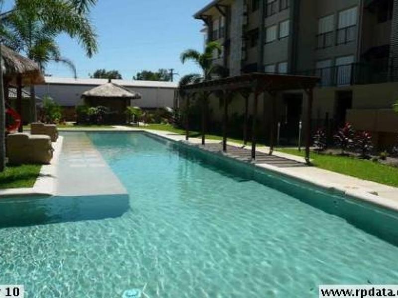 22 Ward Street, Mooroobool QLD 4870