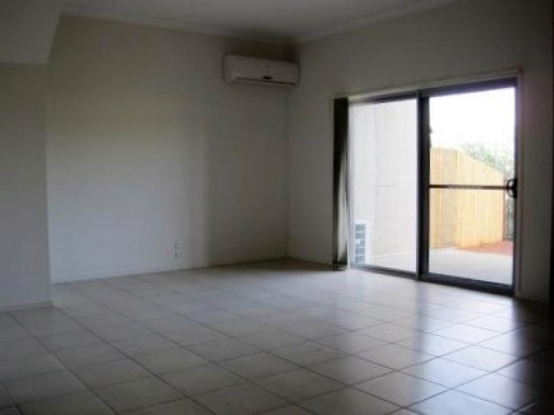 2 Toohey Street, Pacific Pines QLD 4211