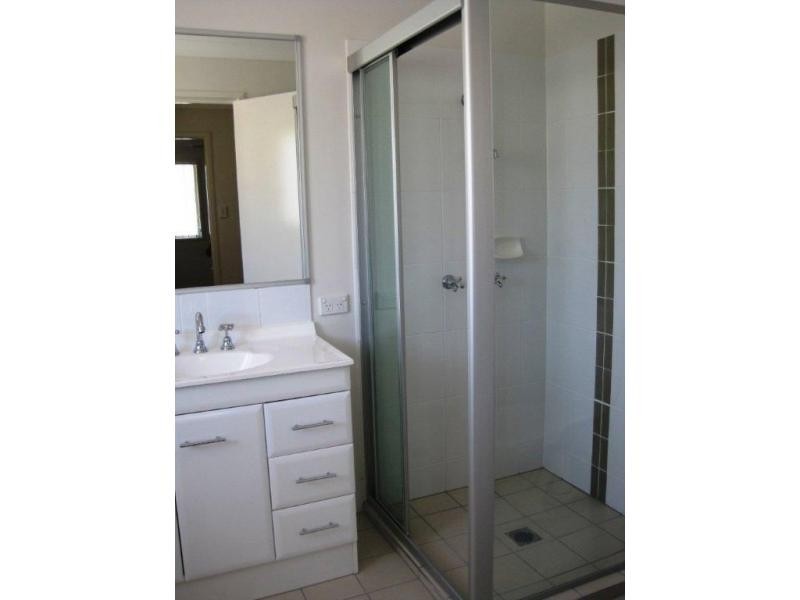 2 Toohey Street, Pacific Pines QLD 4211