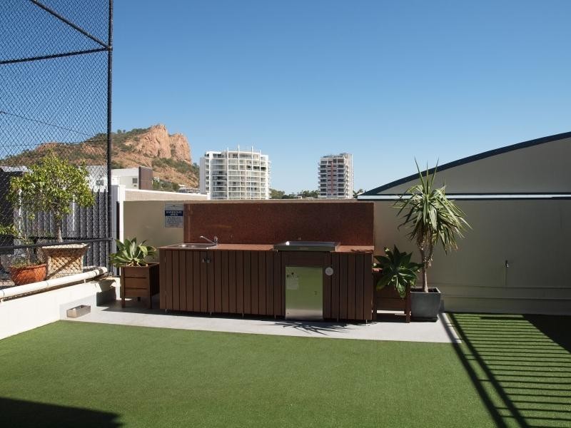 86-124 Ogden St, Townsville City QLD 4810