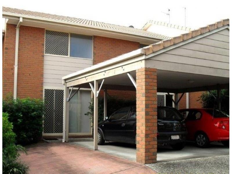 60 Whitby, Southport QLD 4215