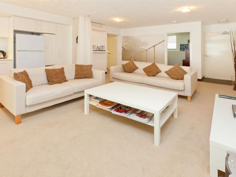 1 Ella St, Newstead QLD 4006