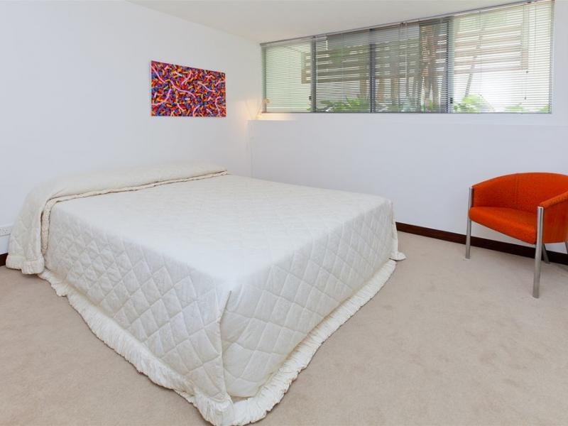 1 Ella St, Newstead QLD 4006