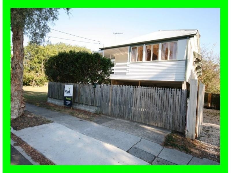 18 Cullen Street, Windsor QLD 4030