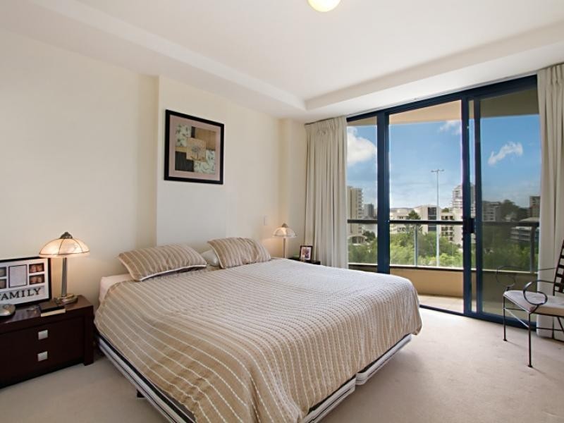 321 Main street, Kangaroo Point QLD 4169