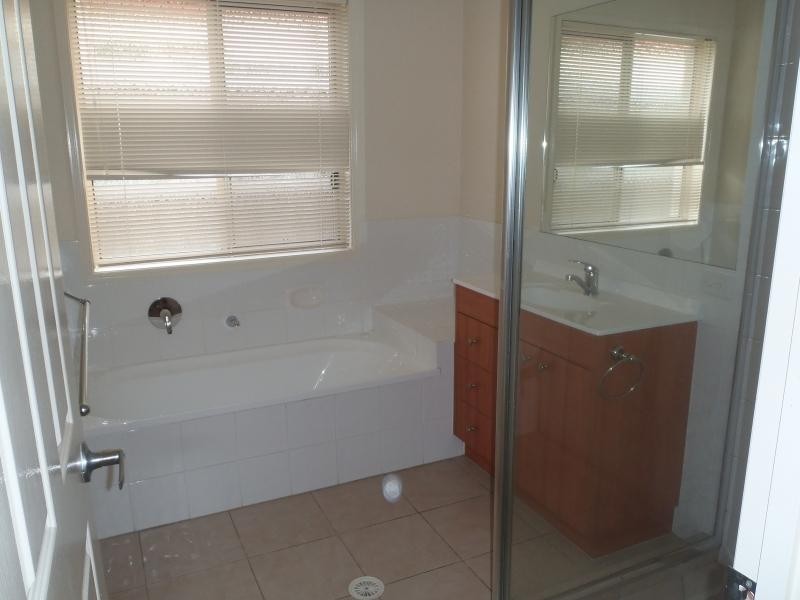 7 Johnston St, Carina QLD 4152