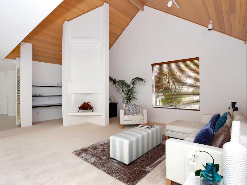 23 Henderson Drive, Kallaroo WA 6025