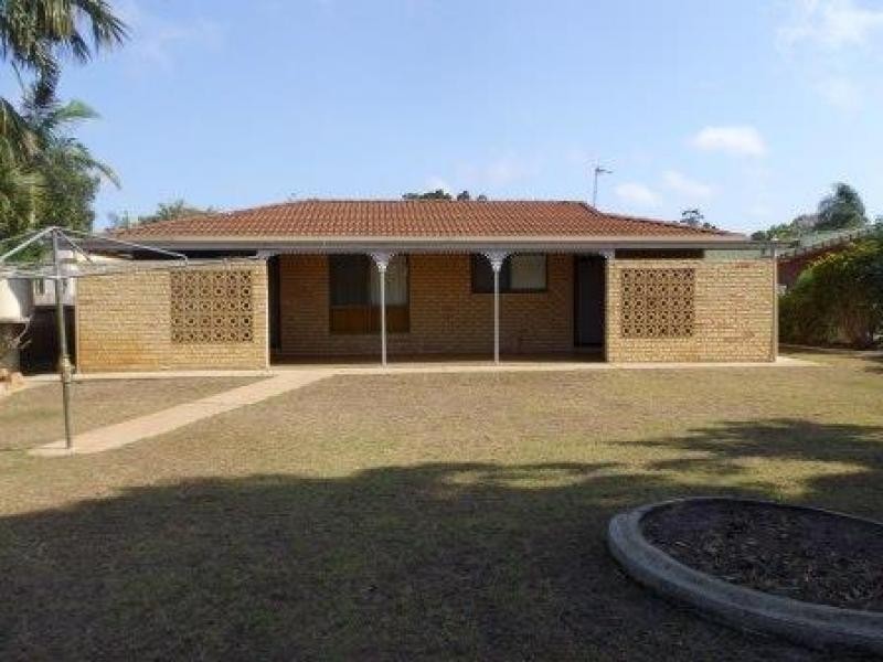 3 CHRISTINE AVE, Torquay QLD 4655