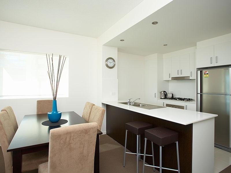 28 Ferry Rd, West End QLD 4101