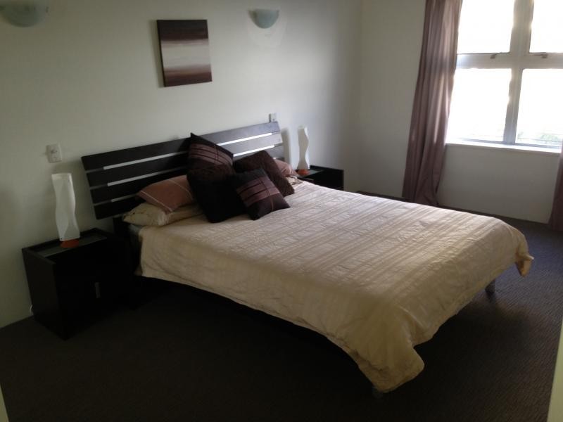 12 Commodore drive, Paradise Waters QLD 4217