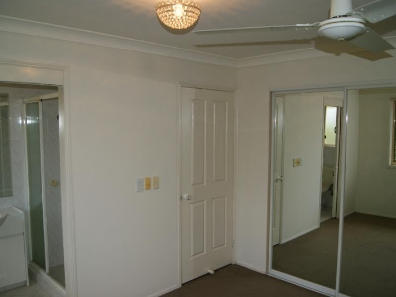 32 Riverview Road, Nerang QLD 4211