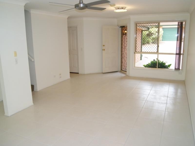 32 Riverview Road, Nerang QLD 4211