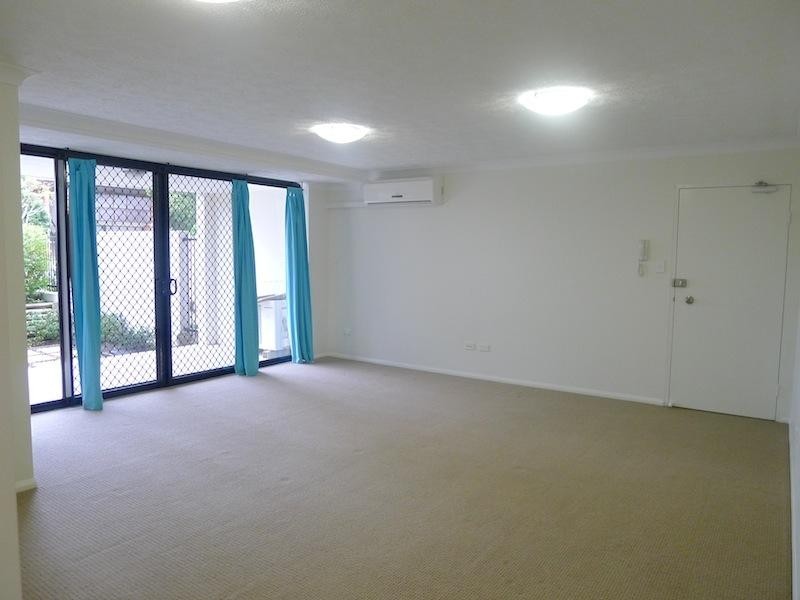 35 Hamilton Road, Moorooka QLD 4105