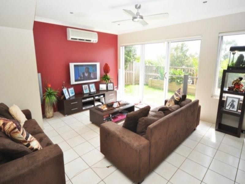 82 Sauvignon Parade, Upper Coomera QLD 4209