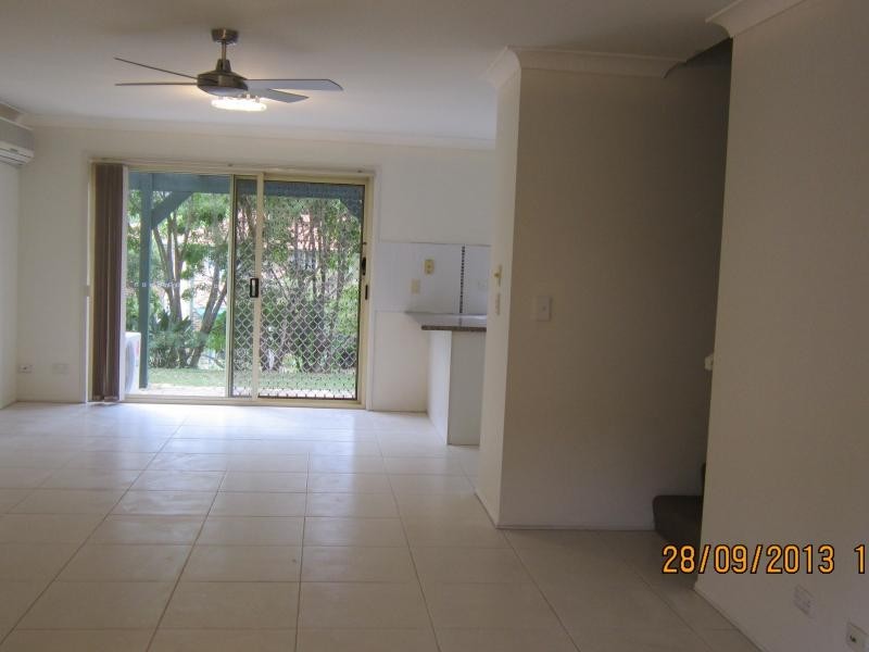 32 RIVERVIEW ROAD, Nerang QLD 4211