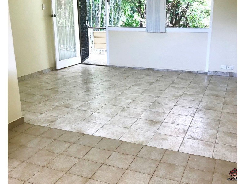 4/586 Vulture, East Brisbane QLD 4169