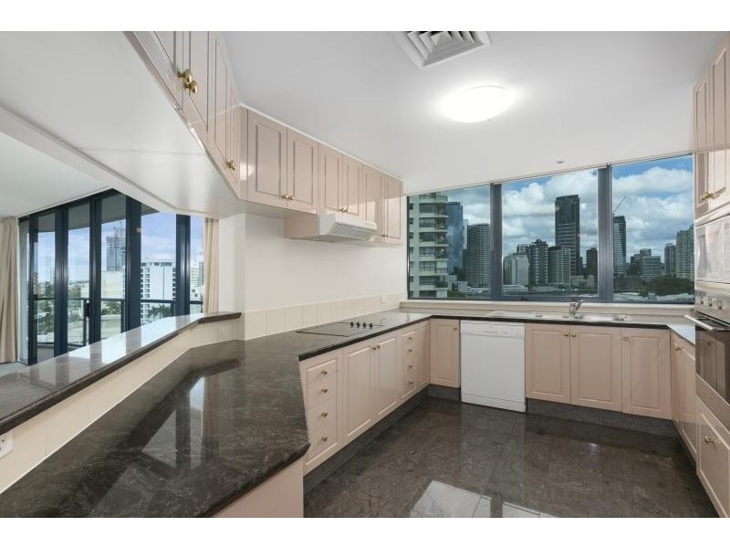 2 Goodwin St, Kangaroo Point QLD 4169
