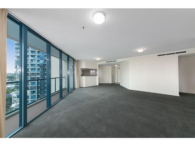2 Goodwin St, Kangaroo Point QLD 4169