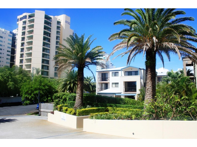 35 / 38 Labrador Street, Labrador QLD 4215