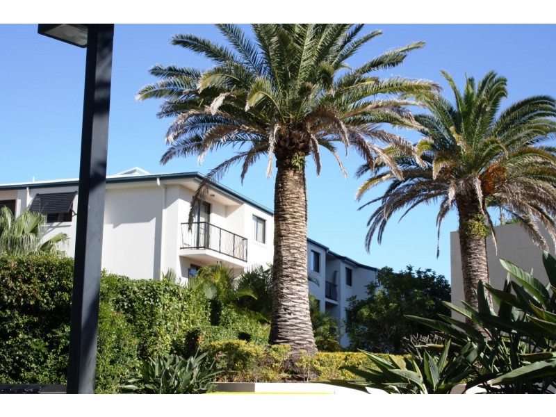 35 / 38 Labrador Street, Labrador QLD 4215