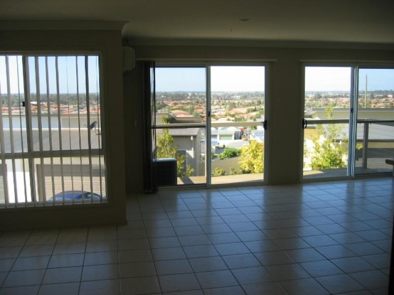 4 Grange Boulevard, Upper Coomera QLD 4209