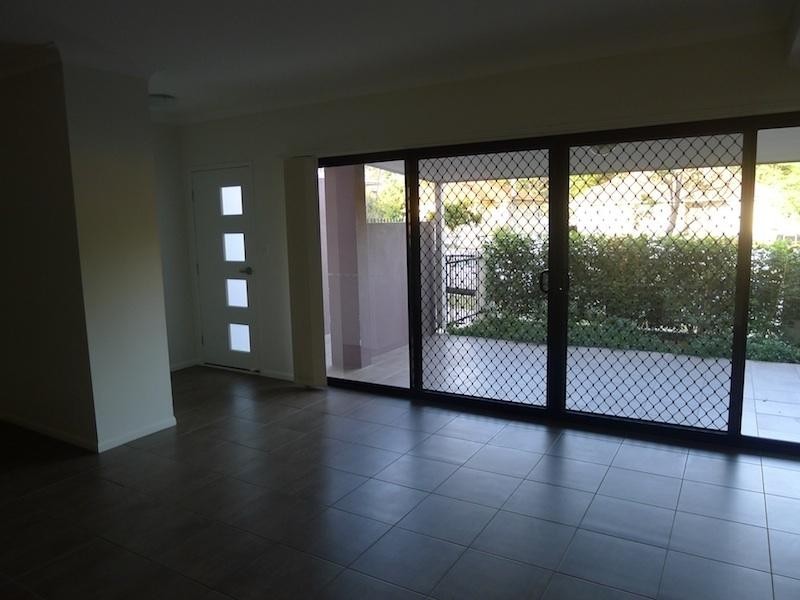 35 Hamilton Road, Moorooka QLD 4105