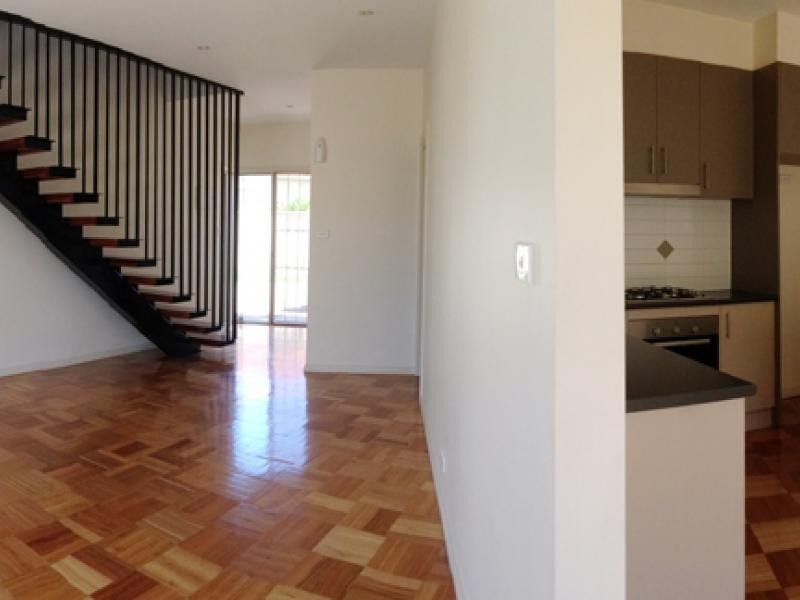 46 Churchill Place, Maidstone VIC 3012