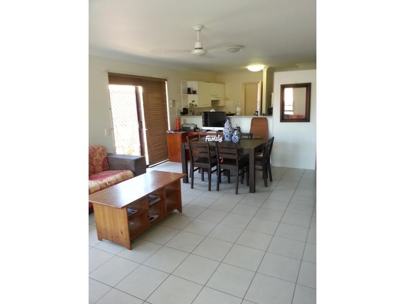 30 LINDEMAN PLCAE, Eight Mile Plains QLD 4113