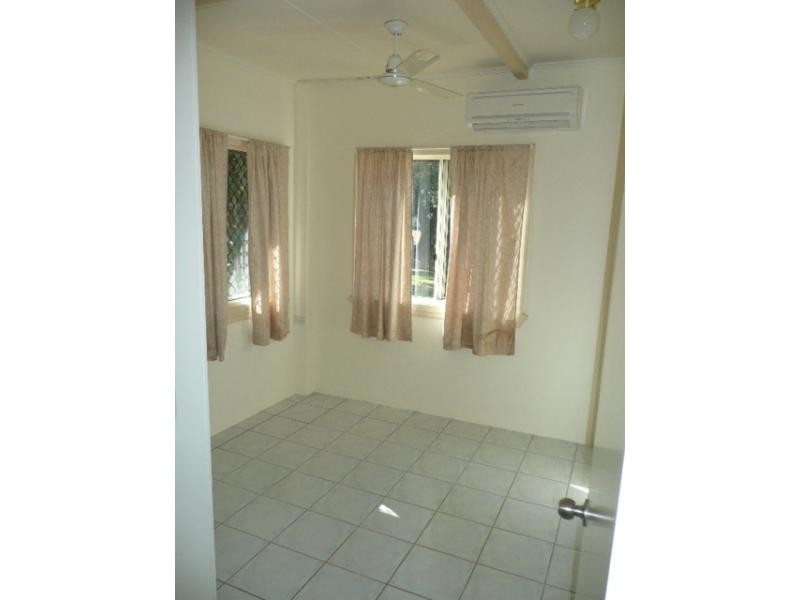 12 Dickson Street, Ingham QLD 4850