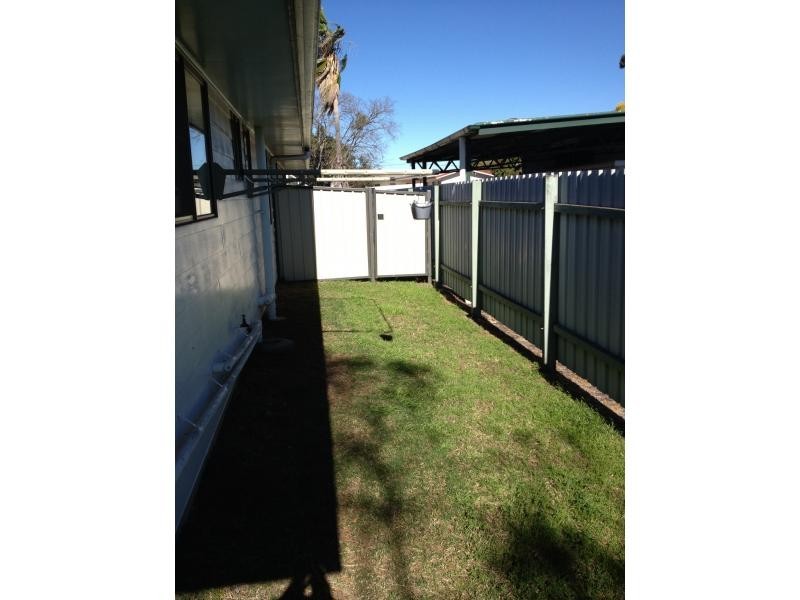 24 Edward Street, Dalby QLD 4405