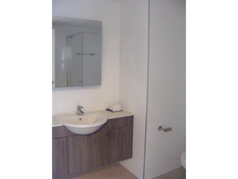 14 Oxley Ave, Woody Point QLD 4019