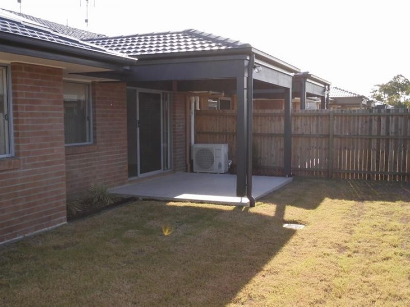 230 Pulgul St, Urangan QLD 4655