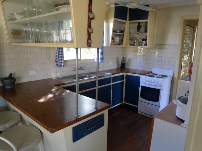 1087 Oxley Road, Oxley QLD 4075