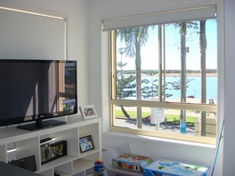 416 Marine Pde, Biggera Waters QLD 4216