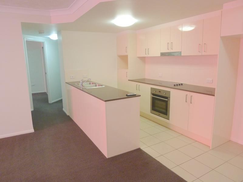 35 Hamilton Road, Moorooka QLD 4105